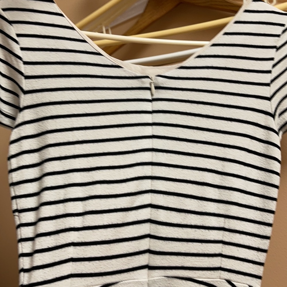 X SOLD X  J. Crew | Black Striped Peplum Top | Size 0P (XXS/XS) | Very Petite - Picture 14 of 17